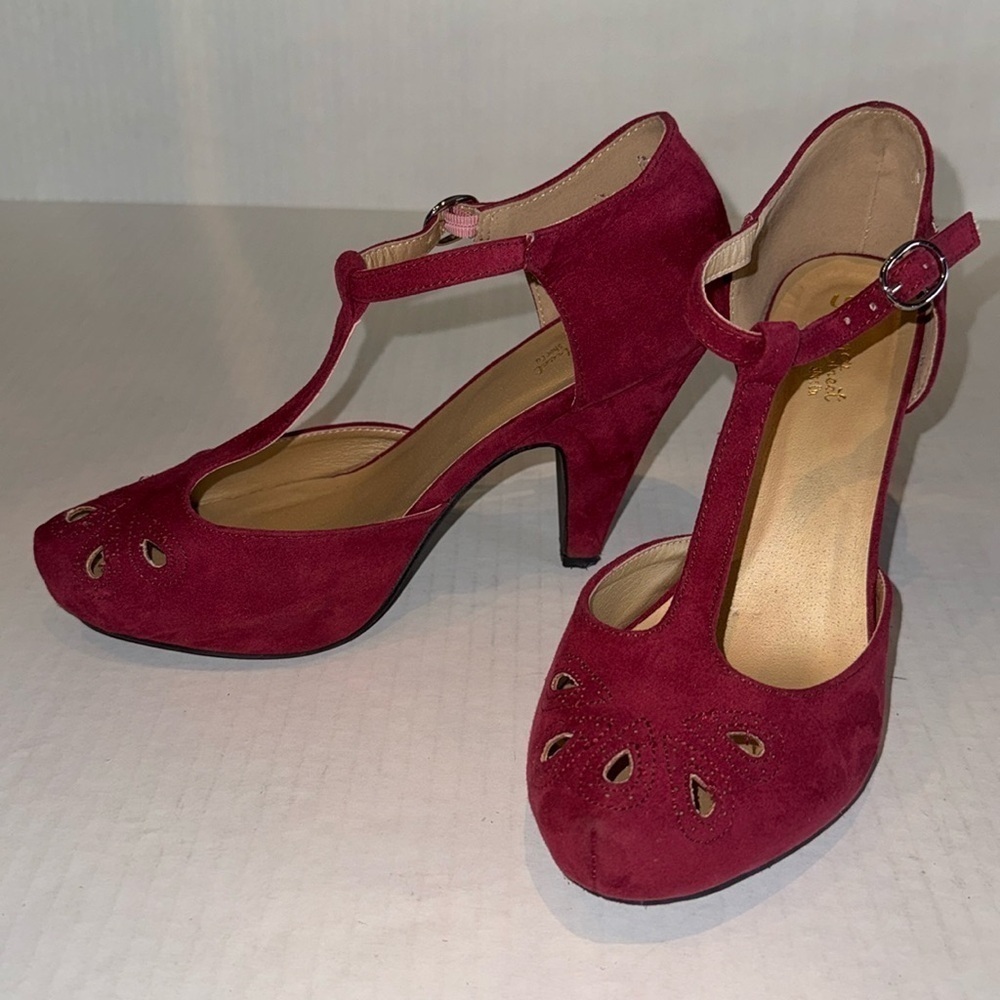 Graham Street Shoe Co. Burgundy Retro Pinup Faux Suede Heels